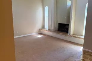 10849 N 45th Pl, Phoenix, AZ 85028 - Photo 4