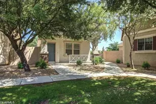 1570 S Owl Dr, Gilbert, AZ 85296 - Photo 4