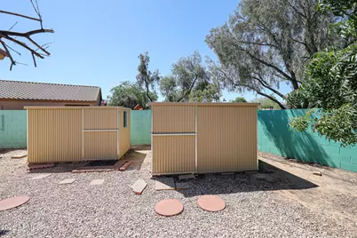 17102 W Saguaro Lane, Surprise, AZ 85388 - Photo 52