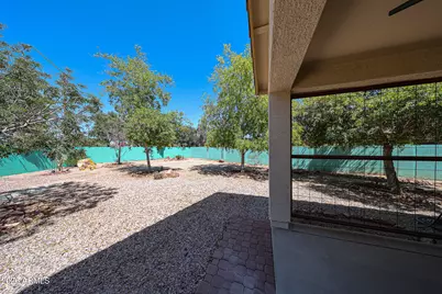17102 W Saguaro Lane, Surprise, AZ 85388 - Photo 44