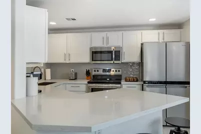 5249 E Shea Boulevard #Unit 115, Scottsdale, AZ 85254 - Photo 1