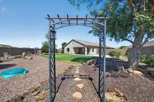 859 W Desert Seasons Dr, San Tan Valley, AZ 85143 - Photo 38
