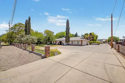 4015 W Topeka Drive, Glendale, AZ 85308 - Photo 10