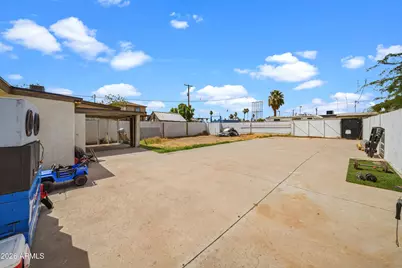 2006 W Monroe Street, Phoenix, AZ 85009 - Photo 40
