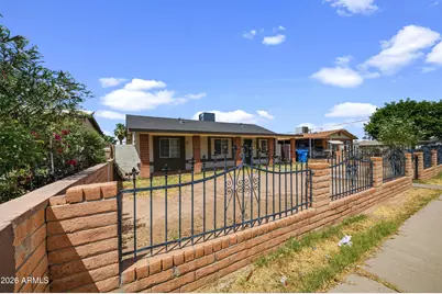 2006 W Monroe Street, Phoenix, AZ 85009 - Photo 2