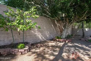 722 W Kelton Ln, Phoenix, AZ 85023 - Photo 44