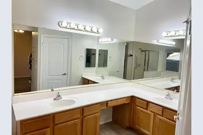 1230 E Captain Dreyfus Avenue, Phoenix, AZ 85022 - Photo 12