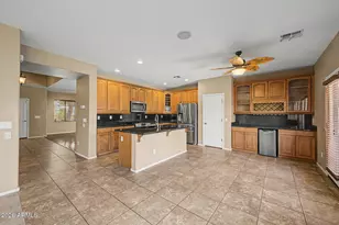 8727 W Magnolia St, Tolleson, AZ 85353 - Photo 16