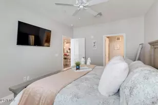 2511 W Queen Creek Rd, Chandler, AZ 85248 - Photo 12