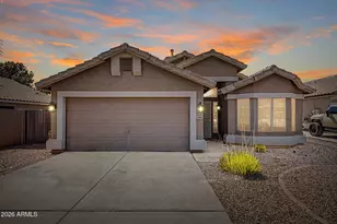 1820 S Brighton Cir, Mesa, AZ 85209 - Photo 2