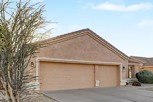 260 S Yale Ct, Gilbert, AZ 85296 - Photo 10