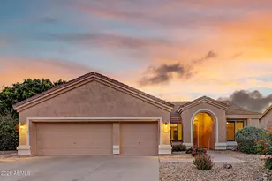 260 S Yale Ct, Gilbert, AZ 85296 - Photo 2
