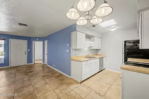 408 W Pontiac Dr, Phoenix, AZ 85027 - Photo 10