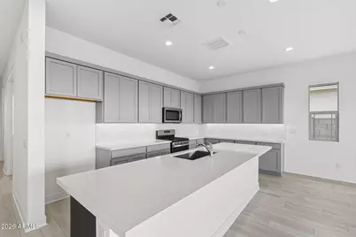3658 W Horse Trail Way, San Tan Valley, AZ 85144 - Photo 4