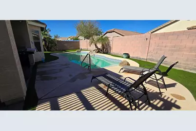 13178 W Banff Lane, Surprise, AZ 85379 - Photo 14