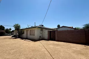 7532 N 21st Ave, Phoenix, AZ 85021 - Photo 2