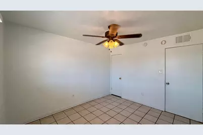 7532 N 21st Avenue #Apt 2, Phoenix, AZ 85021 - Photo 10