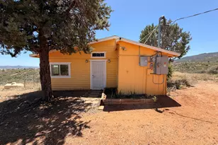 9275 E Chestnut Hill Ave, Dewey, AZ 86327 - Photo 1