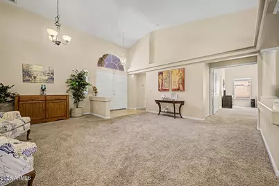 8005 W Caribbean Lane, Peoria, AZ 85381 - Photo 4
