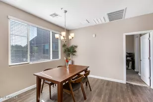 240 W Juniper Ave, Gilbert, AZ 85233 - Photo 8