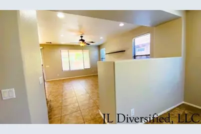 4081 E Torrey Pines Lane, Chandler, AZ 85249 - Photo 6