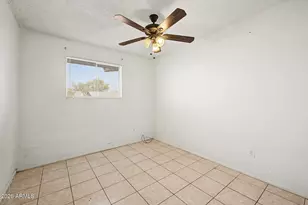 2626 N 71st Ave, Phoenix, AZ 85035 - Photo 18