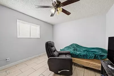2626 N 71st Avenue, Phoenix, AZ 85035 - Photo 24