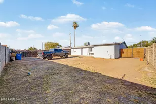 2626 N 71st Ave, Phoenix, AZ 85035 - Photo 34