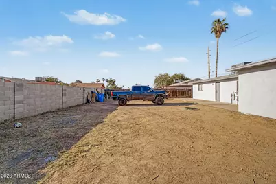 2626 N 71st Avenue, Phoenix, AZ 85035 - Photo 36