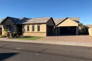 1520 E Sagittarius Pl, Chandler, AZ 85249 - Photo 8