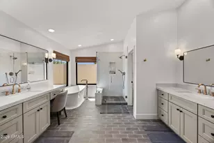 5851 E Waltann Ln, Scottsdale, AZ 85254 - Photo 12