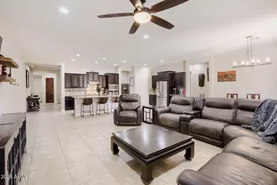 16129 W Glenrosa Avenue, Goodyear, AZ 85395 - Photo 8