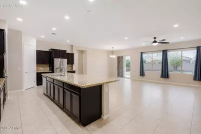 16129 W Glenrosa Avenue, Goodyear, AZ 85395 - Photo 10
