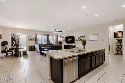 16129 W Glenrosa Avenue, Goodyear, AZ 85395 - Photo 8