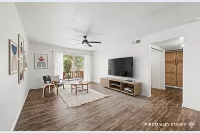 2121 W Royal Palm Road #1097, Phoenix, AZ 85021 - Photo 2