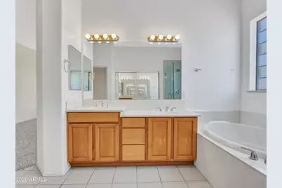 770 S Crosscreek Place, Chandler, AZ 85225 - Photo 44