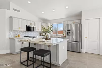 16830 S 42nd Street, Phoenix, AZ 85048 - Photo 4