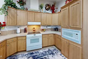 10960 N 67th Ave, Glendale, AZ 85304 - Photo 34