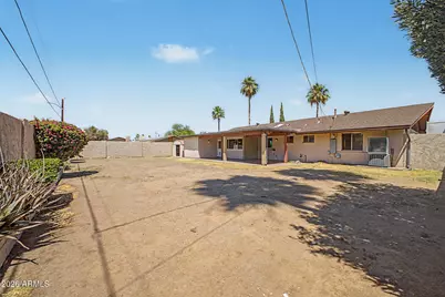 3827 E Shangri La Road, Phoenix, AZ 85028 - Photo 24