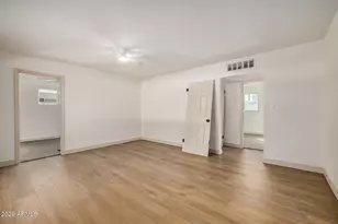 3152 N 24th Dr, Phoenix, AZ 85015 - Photo 6
