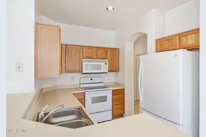 1239 S Emmett Drive, Chandler, AZ 85286 - Photo 6
