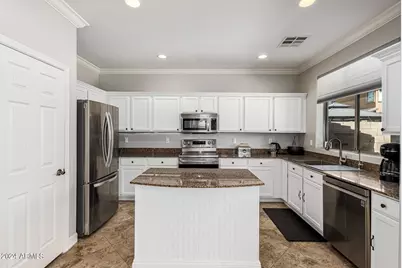 4337 E Vaughn Avenue, Gilbert, AZ 85234 - Photo 18