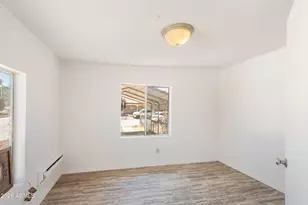 127 E Apache St, Huachuca City, AZ 85616 - Photo 10