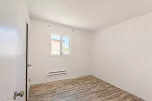 127 E Apache St, Huachuca City, AZ 85616 - Photo 12