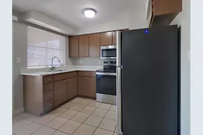 2932 W Caribbean Lane, Phoenix, AZ 85053 - Photo 6