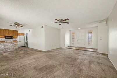 1068 W Santa Cruz Drive, Tempe, AZ 85282 - Photo 2