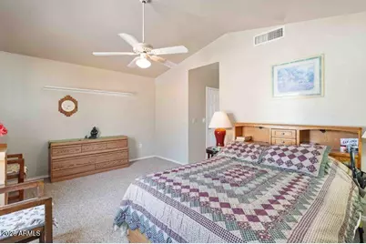 521 N Cobblestone Street, Gilbert, AZ 85234 - Photo 14