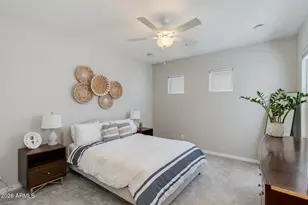 169 E Balsam Dr, Chandler, AZ 85286 - Photo 32