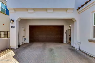169 E Balsam Dr, Chandler, AZ 85286 - Photo 4