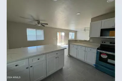 43313 W Cowpath Road, Maricopa, AZ 85138 - Photo 12